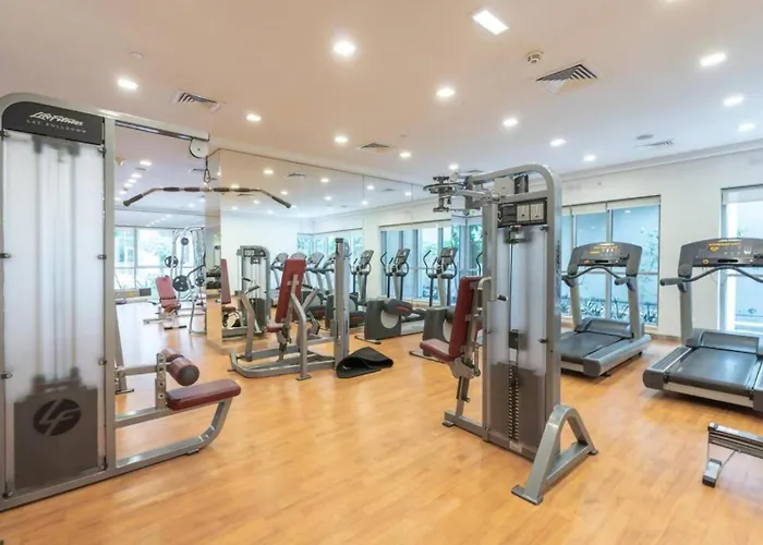 Dream Inn Apartments- Boulevard Heights